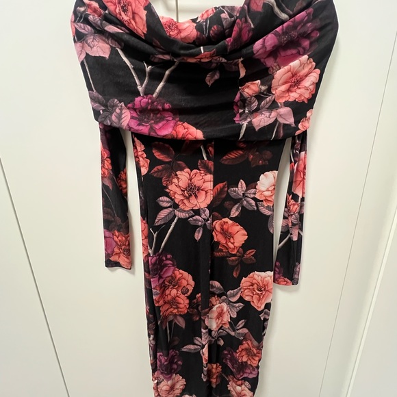 MARCIANO FLORAL OFF THE SHOULDER MIDI DRESS - Picture 3 of 6